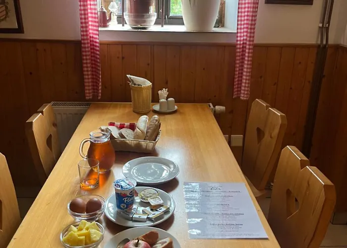 招待所 卡都卡夫姆林膳食酒店