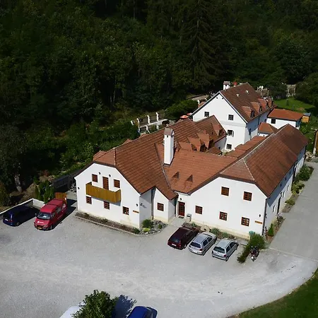 Konukevi Kadlcuv Mlyn