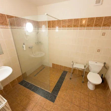 Kadlcuv Mlyn Pensjonat 3*